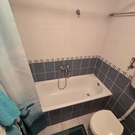 Za Exit 2025 Lägenhet Novi Sad